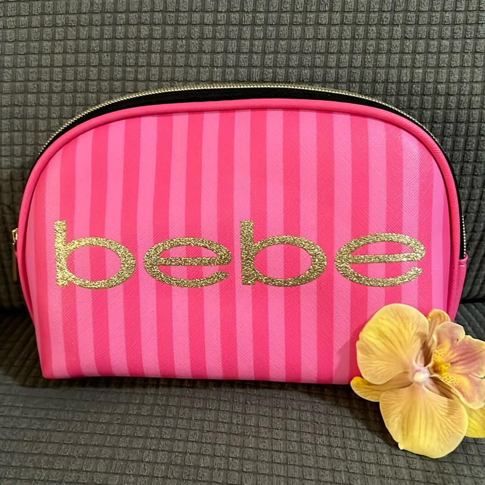 NWOT- BEBE toiletry/ makeup bag